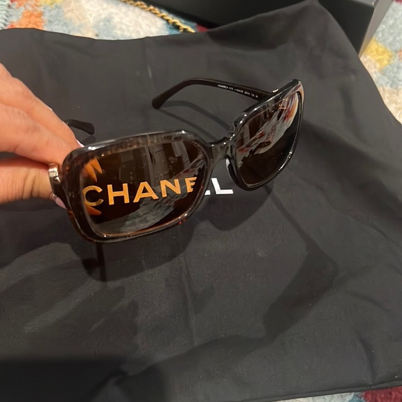 Used Beautiful Chanel sunglasses.